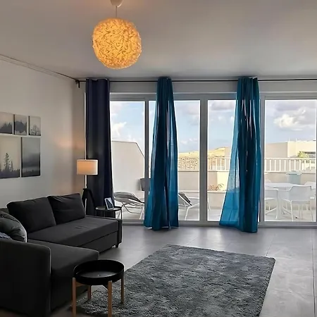 Apartamento Qawra Penthouse - Spacious Sleeps 5