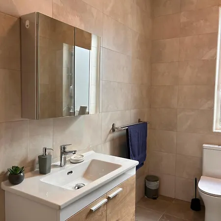Apartment Qawra Penthouse - Spacious Sleeps 5