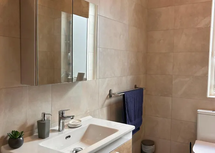 Lejlighed Qawra Penthouse - Spacious Sleeps 5