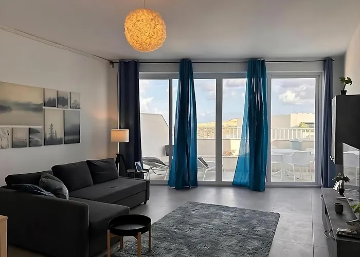 Lejlighed Qawra Penthouse - Spacious Sleeps 5